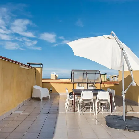 Trilo A Con Terrazza Panoramica Apartment