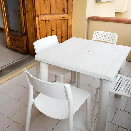 Trilo A Con Terrazza Panoramica Lägenhet *